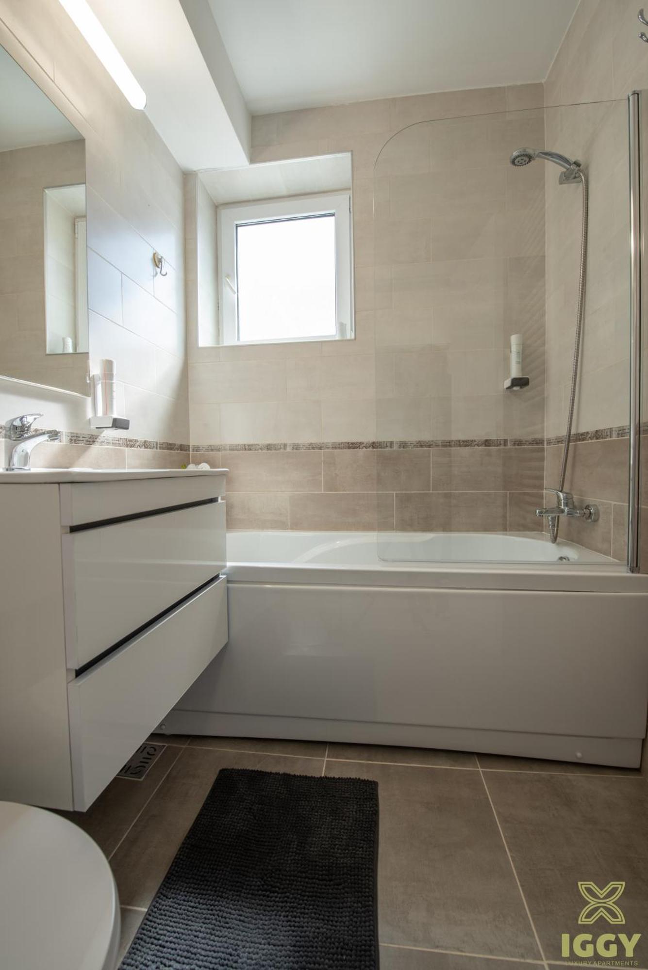 Iggy Premium Apartment Hunedoara Exterior foto